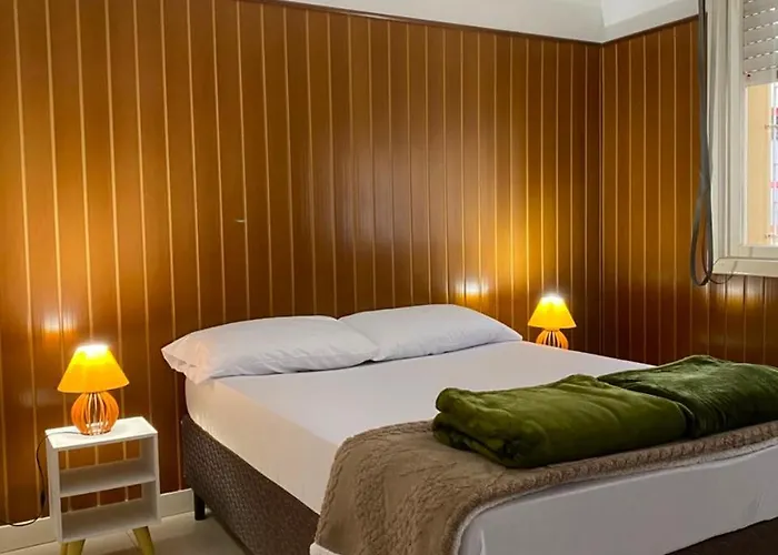 Serena, Prox Do Aeroporto Hostel