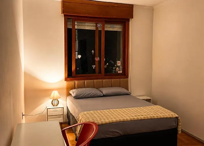 Serena, Prox Do Aeroporto Hostel Porto Alegre